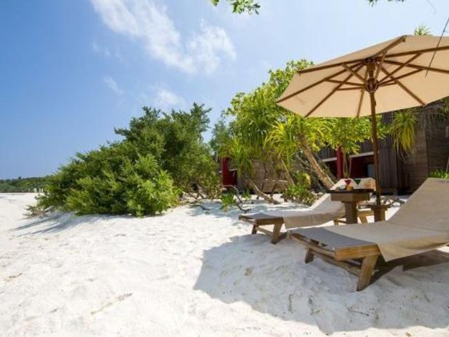 The Barefoot Eco Hotel - pláž
