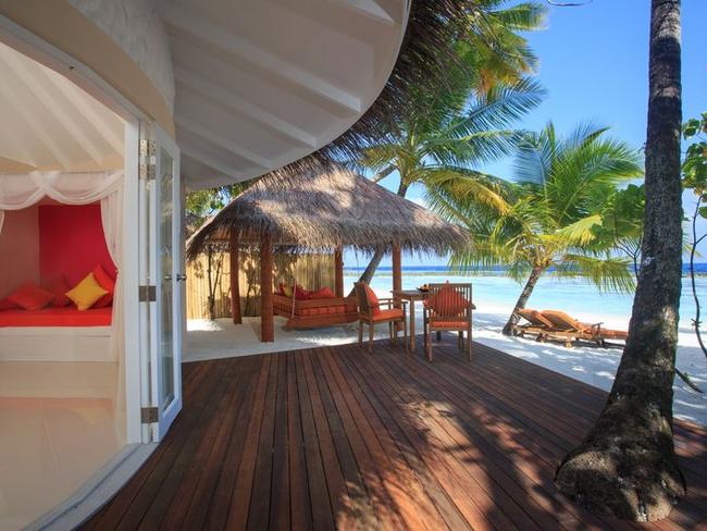 Sun Siyam Vilu Reef Maledivy - plážová vila deluxe