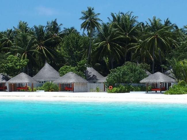 Sun Siyam Vilu Reef Maledivy - plážové vily